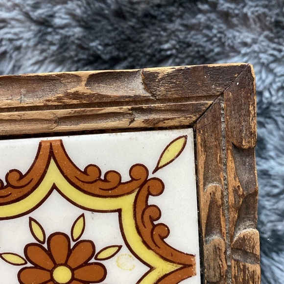 Vintage Carved Wood Double
Tile Trivet - Picture 8 of 16